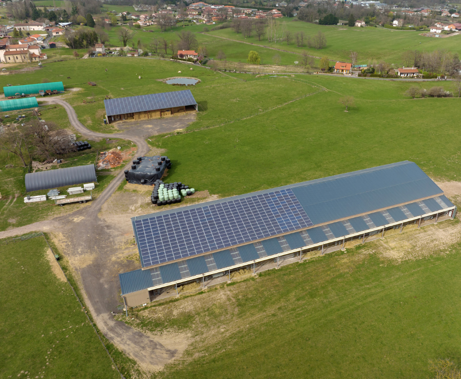 Installation photovoltaïque sur bâtiment agricole